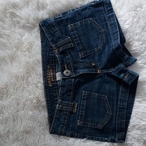 Sz 3 (28")  Dark Wash with 2 front /2 back pickets Arizona Jean Company